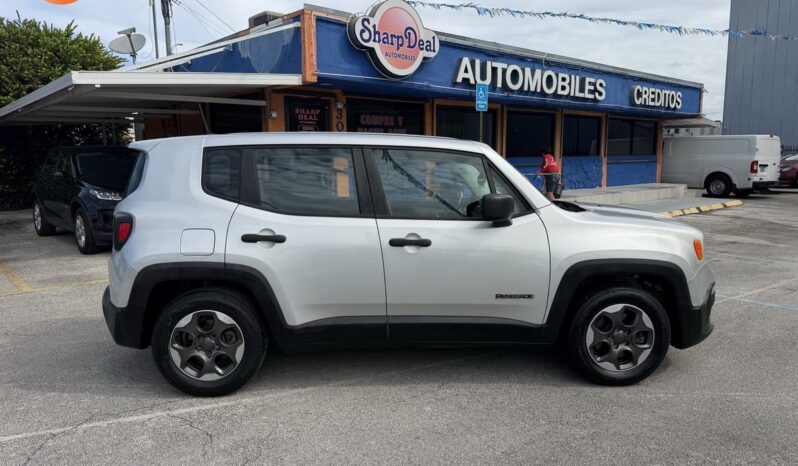 
								2015 Jeep Renegade Sport full									