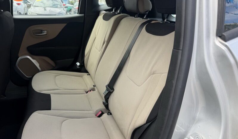 
								2015 Jeep Renegade Sport full									