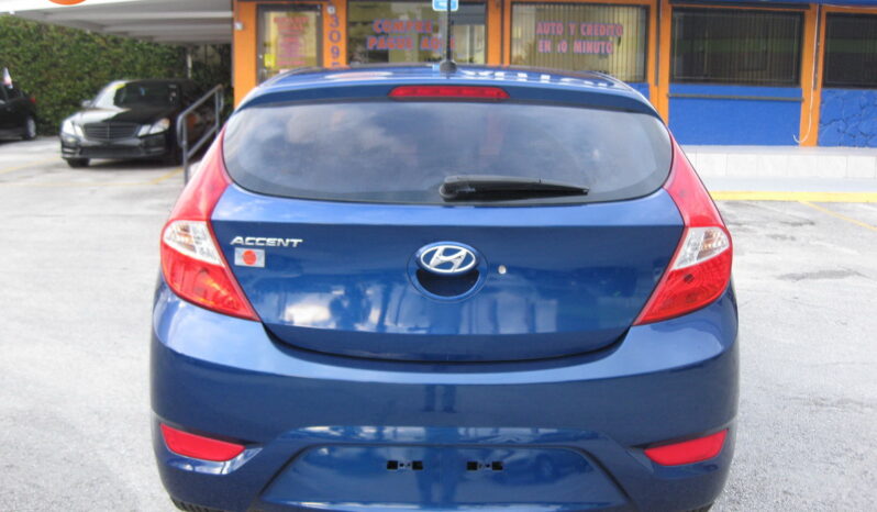 
								2017 Hyundai Accent SE full									