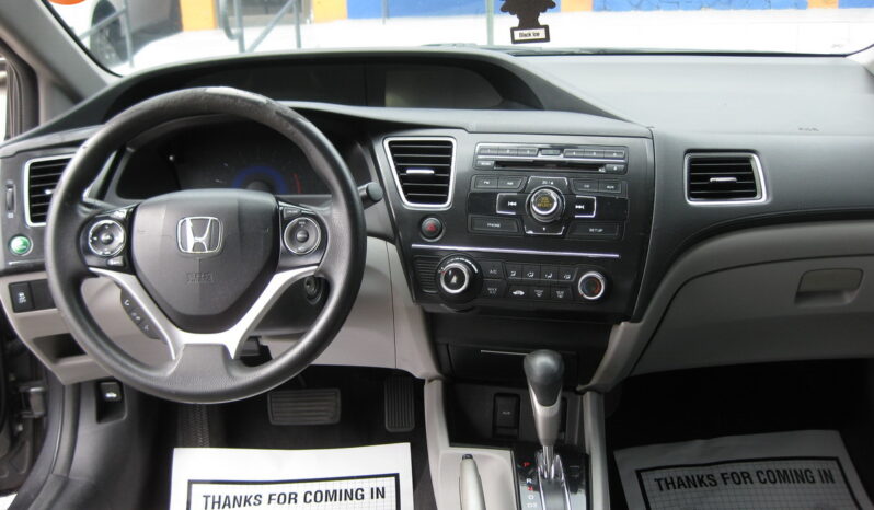 
								2013 Honda Civic HF full									