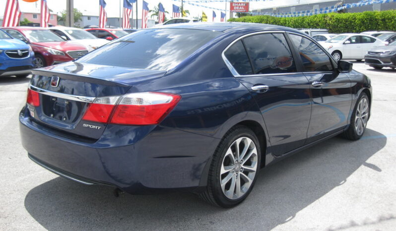 
								2013 Honda Accord Sport full									