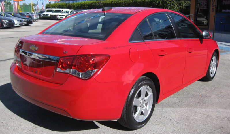 
								2015 Chevrolet Cruze LT full									