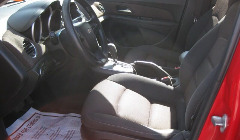 
								2015 Chevrolet Cruze LT full									