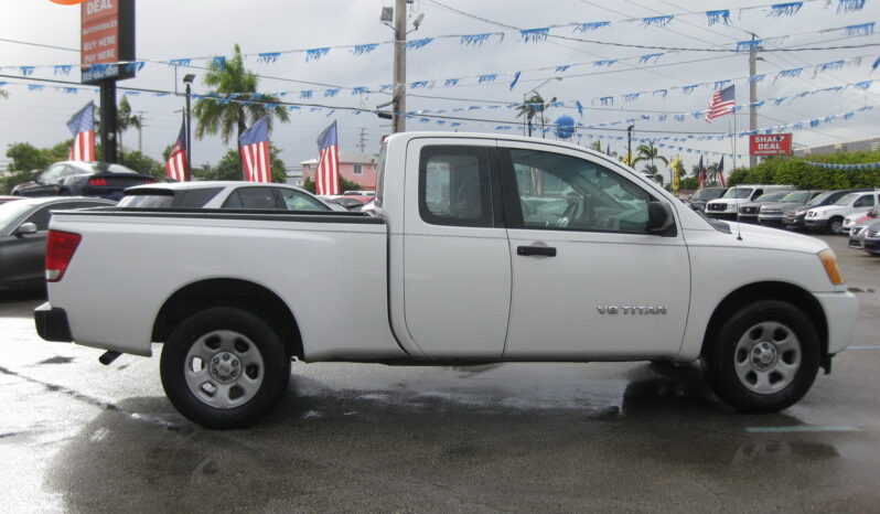 
								2013 Nissan Titan S full									