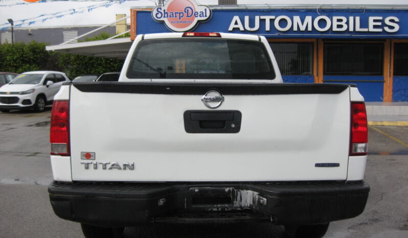 
								2013 Nissan Titan S full									