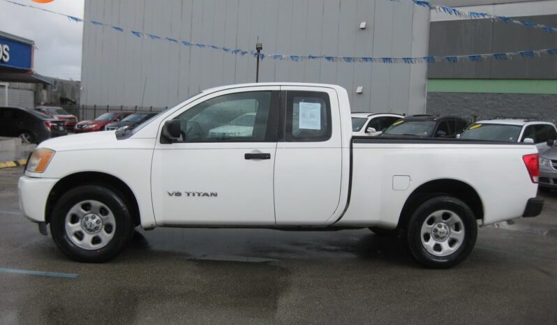 
								2013 Nissan Titan S full									