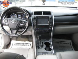 
										2015 Toyota Camry XLE full									