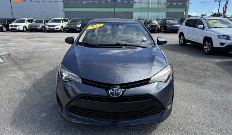 
								2017 Toyota Corolla LE full									