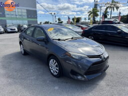 
										2017 Toyota Corolla LE full									