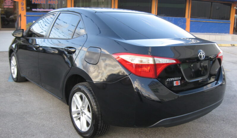 
								2015 Toyota Corolla LE full									