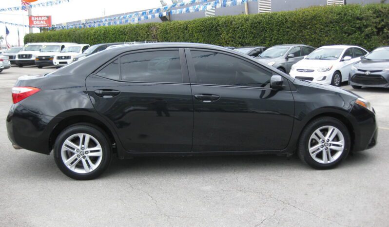 
								2015 Toyota Corolla LE full									