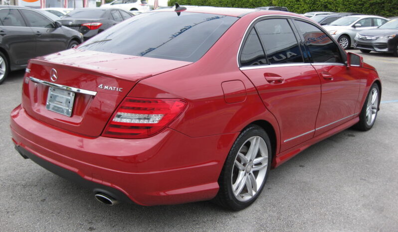 
								2014 Mercedes-Benz C-Class C 300 Sport 4MATIC full									