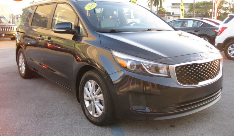 
								2016 Kia Sedona LX full									