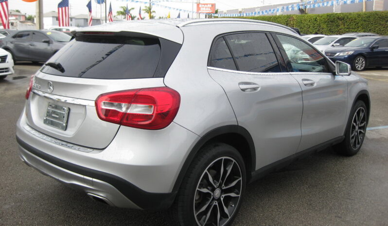 
								2016 Mercedes-Benz GLA 250 full									