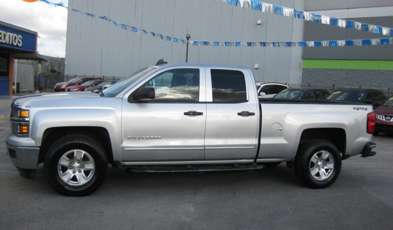 
								2015 Chevrolet Silverado 1500 LT full									