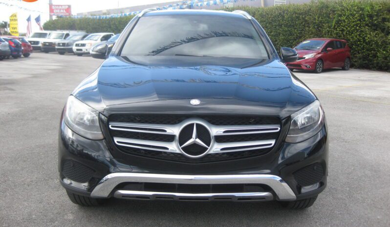 
								2016 Mercedes-Benz GLC 300 full									