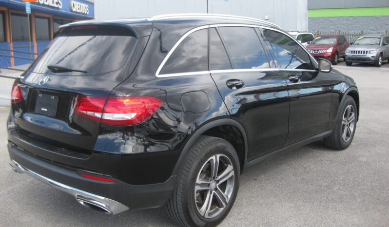 
								2016 Mercedes-Benz GLC 300 full									