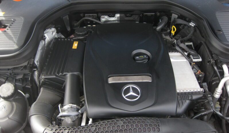 
								2016 Mercedes-Benz GLC 300 full									