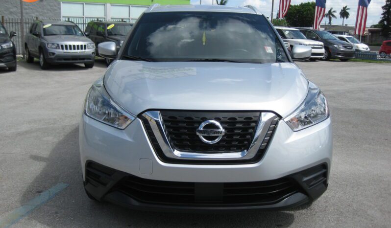 
								2020 Nissan Kicks SV full									