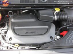 
										2020 Chrysler Voyager LX full									