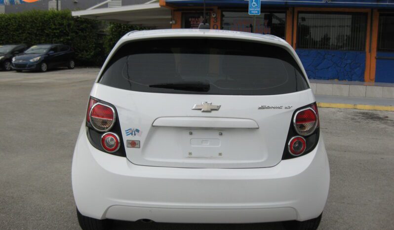 
								2016 Chevrolet Sonic LT Auto full									