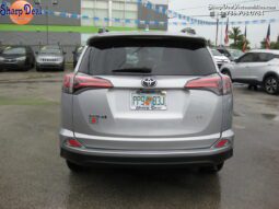 
										2017 Toyota RAV4 LE full									