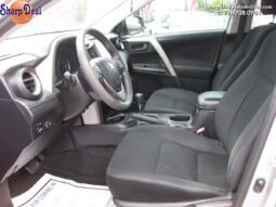 
										2017 Toyota RAV4 LE full									