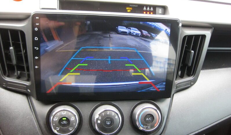 
								2017 Toyota RAV4 LE full									