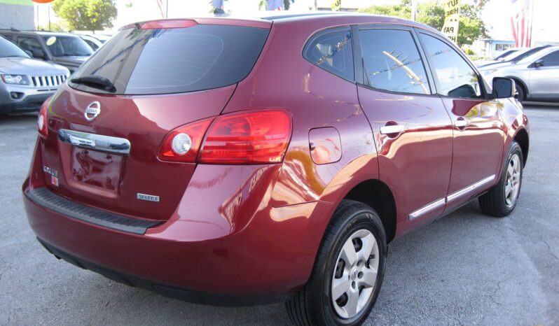 
								2014 Nissan Rogue Select S full									