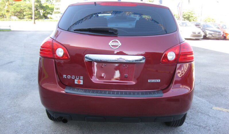 
								2014 Nissan Rogue Select S full									