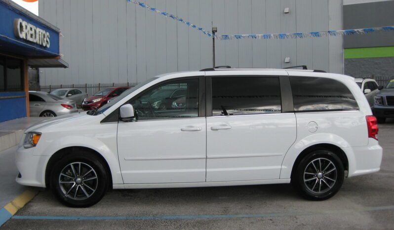 
								2017 Dodge Grand Caravan SXT full									