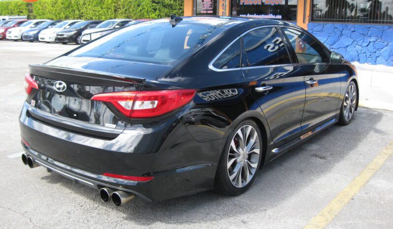 
								2015 Hyundai Sonata Limited 2.0T full									