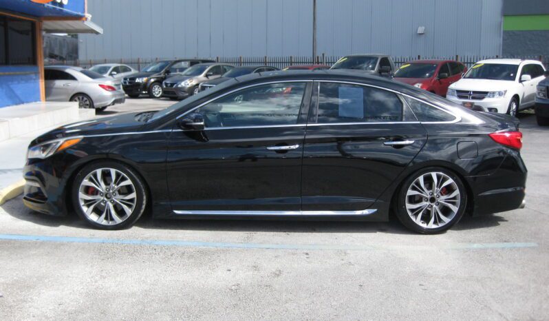 
								2015 Hyundai Sonata Limited 2.0T full									