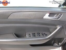 
										2015 Hyundai Sonata Limited 2.0T full									