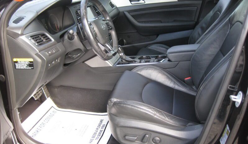 
								2015 Hyundai Sonata Limited 2.0T full									