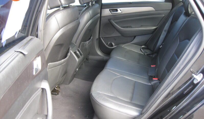 
								2015 Hyundai Sonata Limited 2.0T full									