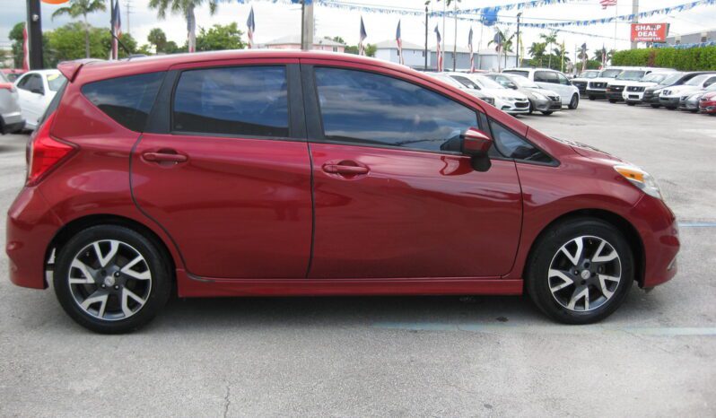 
								2015 Nissan Versa Note full									