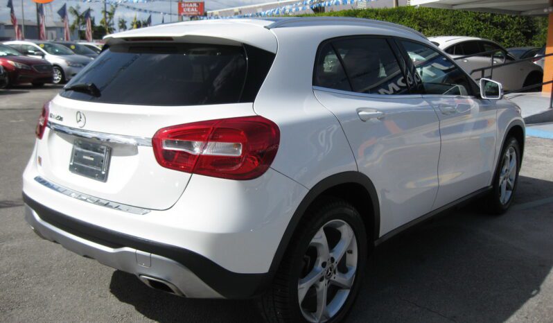 
								2019 Mercedes-Benz GLA 250 full									