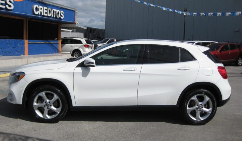 
								2019 Mercedes-Benz GLA 250 full									