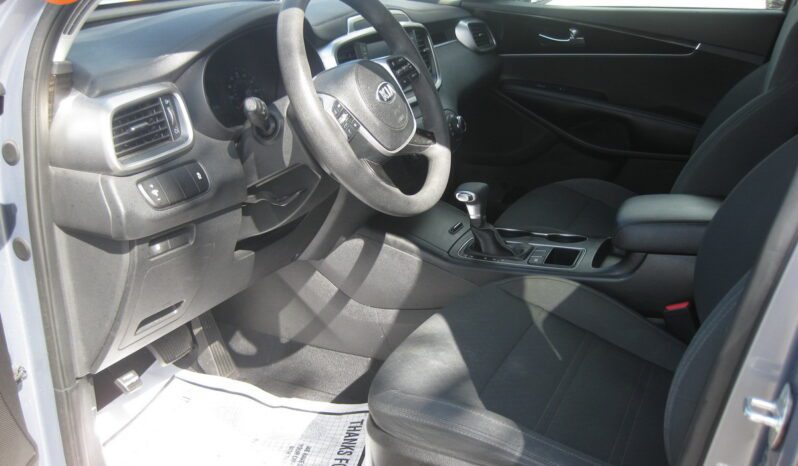 
								2020 Kia Sorento L full									