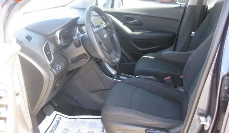 
								2019 Chevrolet Trax LS full									