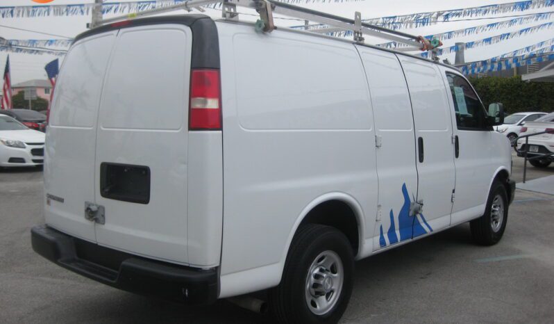 
								2018 Chevrolet Express 2500 full									