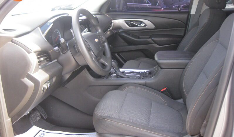 
								2019 Chevrolet Traverse LS full									