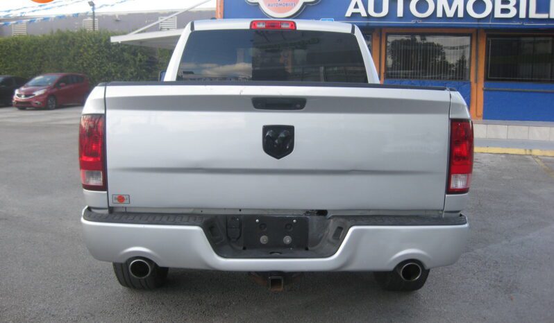 
								2018 Ram 1500 Express full									