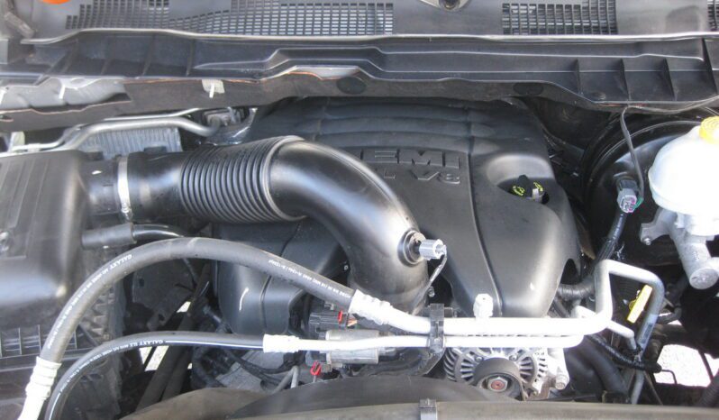 
								2018 Ram 1500 Express full									