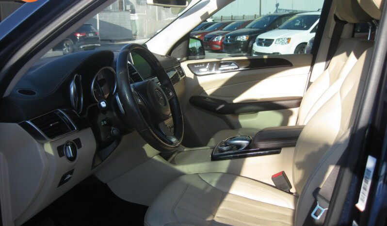 
								2017 Mercedes-Benz GLS 450 full									