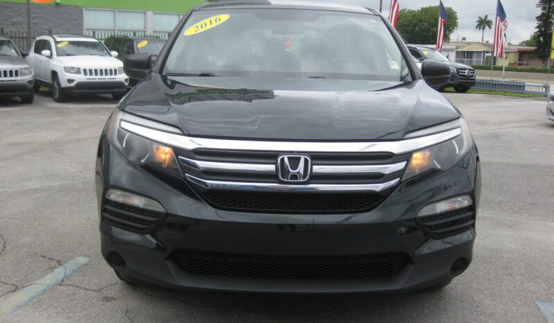 
								2016 Honda Pilot LX full									