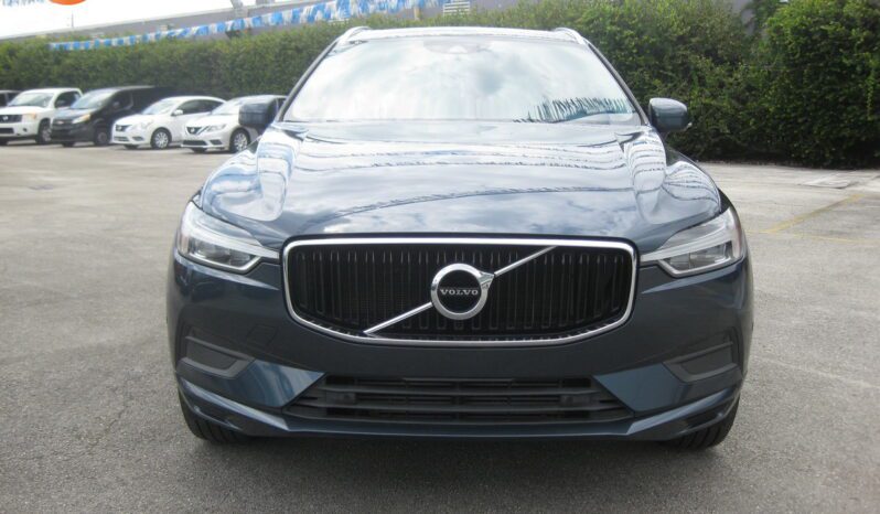 
								2019 Volvo XC60 T5 Momentum full									