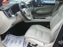 
										2019 Volvo XC60 T5 Momentum full									
