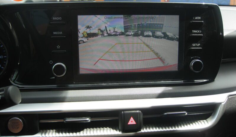 
								2021 Kia K5 LXS full									